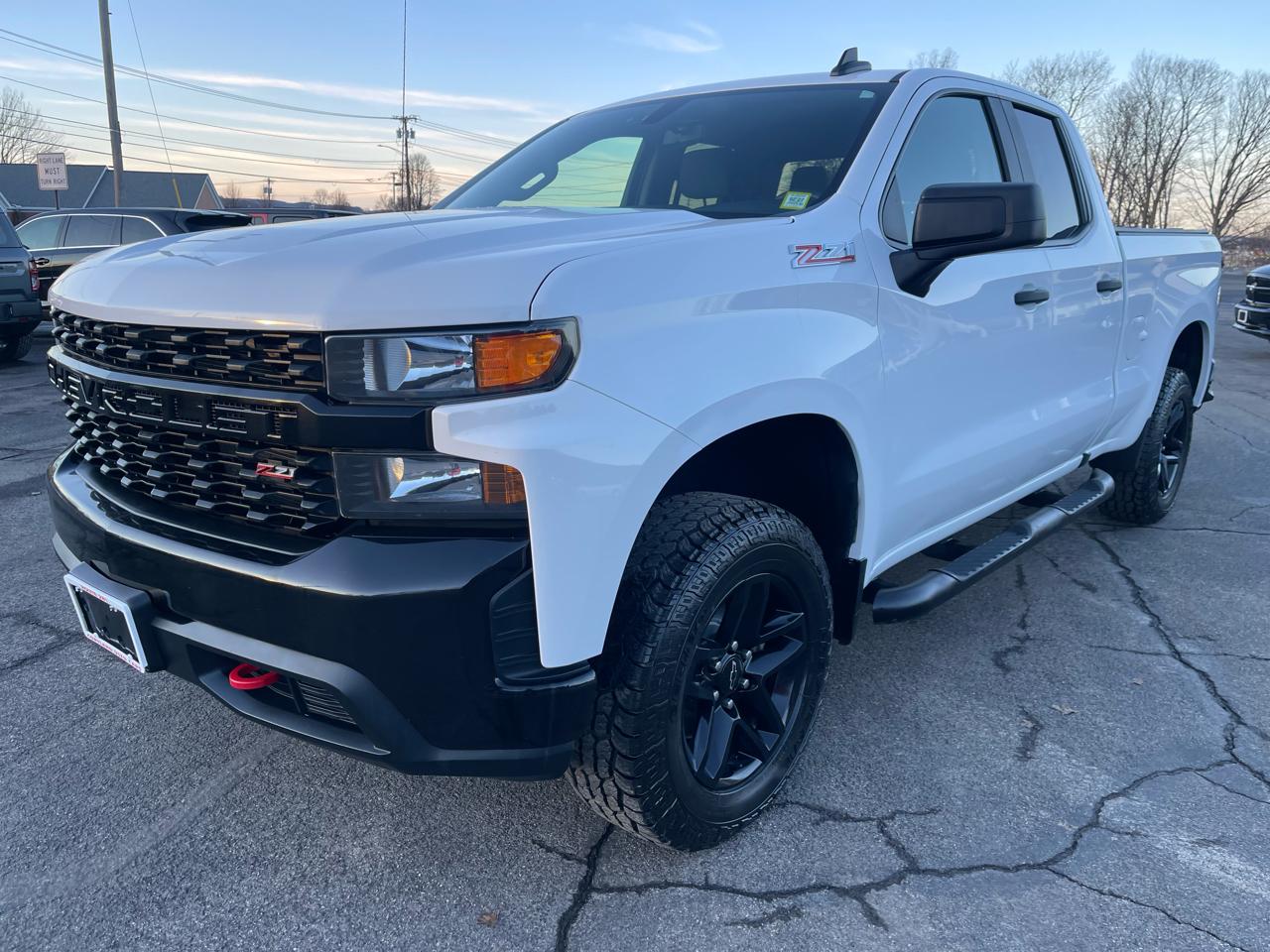 2019 Chevrolet Silverado 1500 4WD Double Cab 147" Custom Trail Boss
