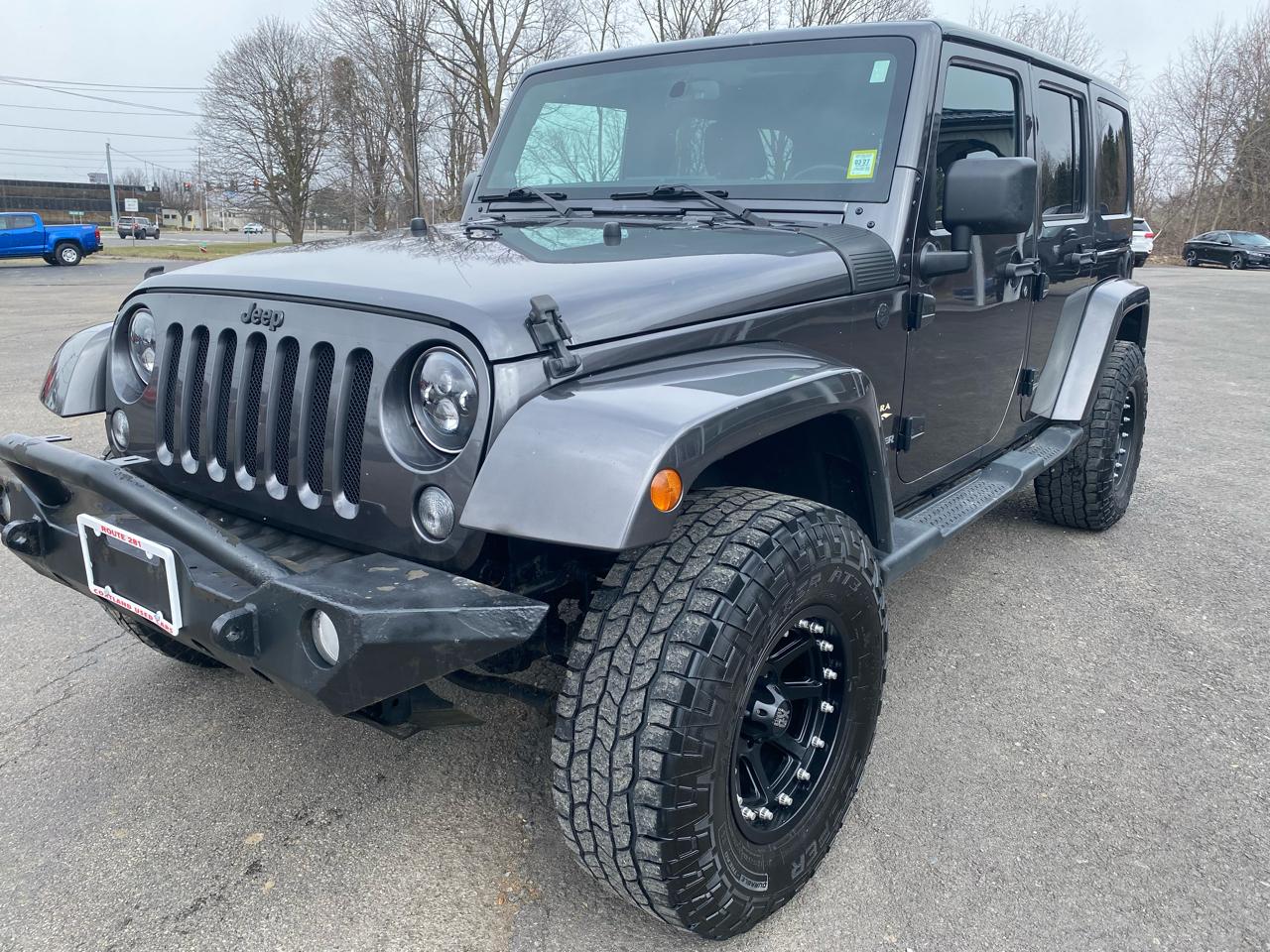 2014 Jeep Wrangler Unlimited 4WD 4dr Sahara