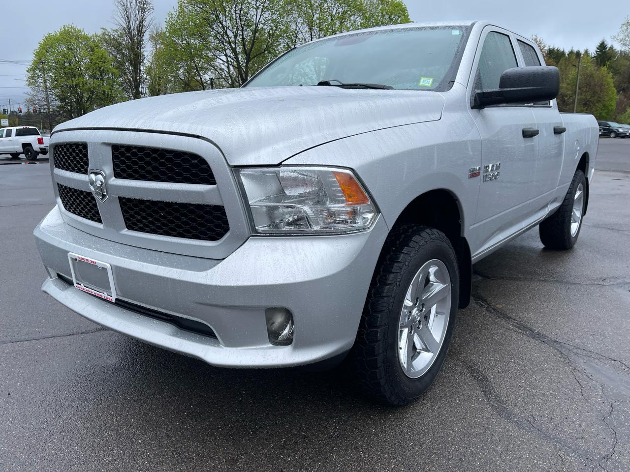 2017 RAM 1500 Express 4x4 Quad Cab 6'4" Box