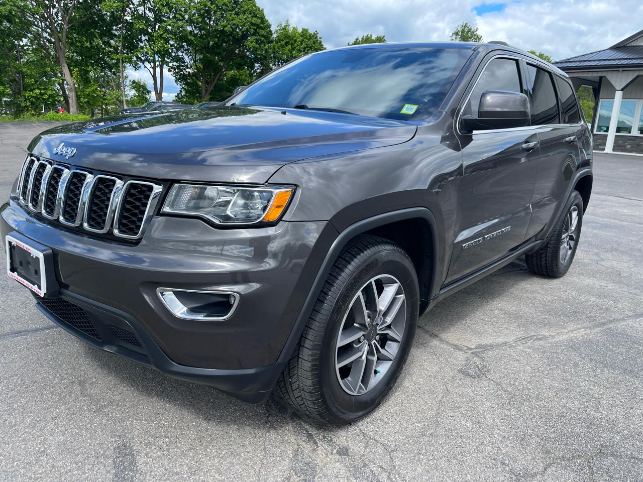 2020 Jeep Grand Cherokee Laredo E 4x2