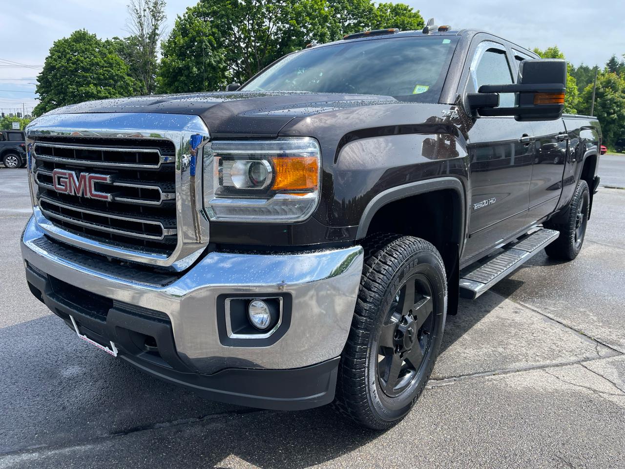 2018 GMC Sierra 2500HD 4WD Crew Cab 153.7" SLE