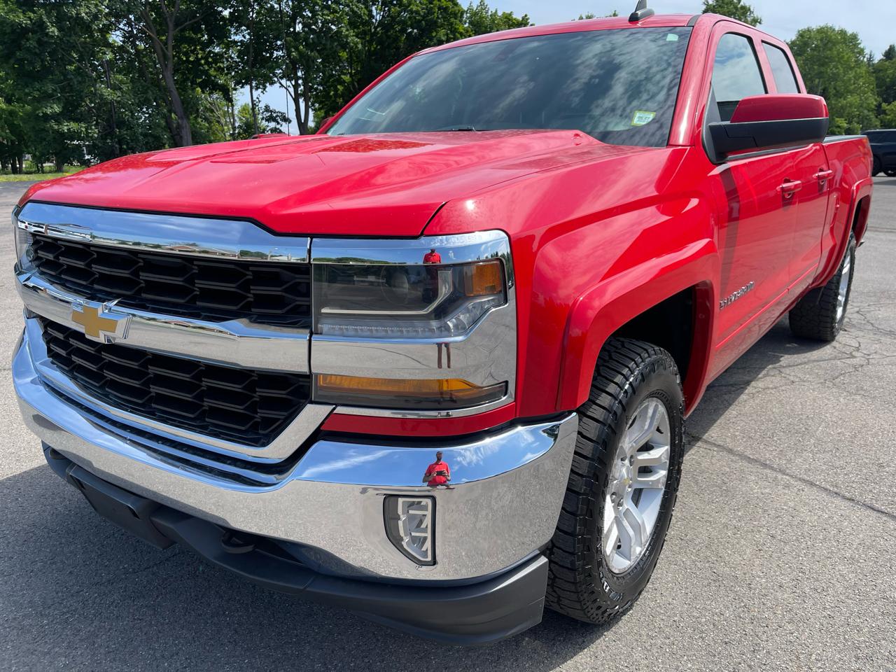 2018 Chevrolet Silverado 1500 4WD Double Cab 143.5" LT w/1LT