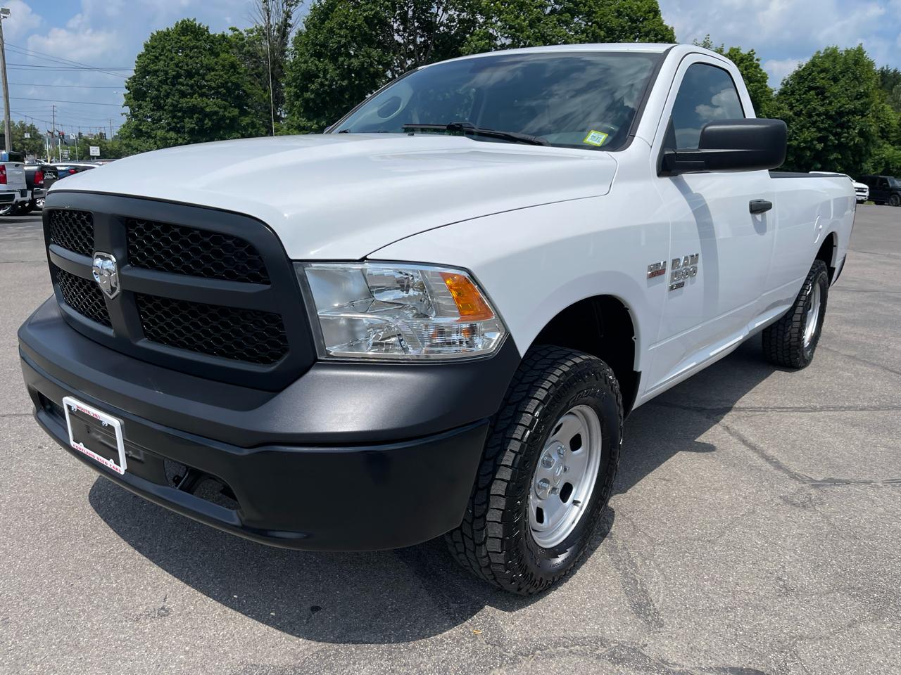 2019 RAM 1500 Classic Tradesman 4x4 Reg Cab 8' Box