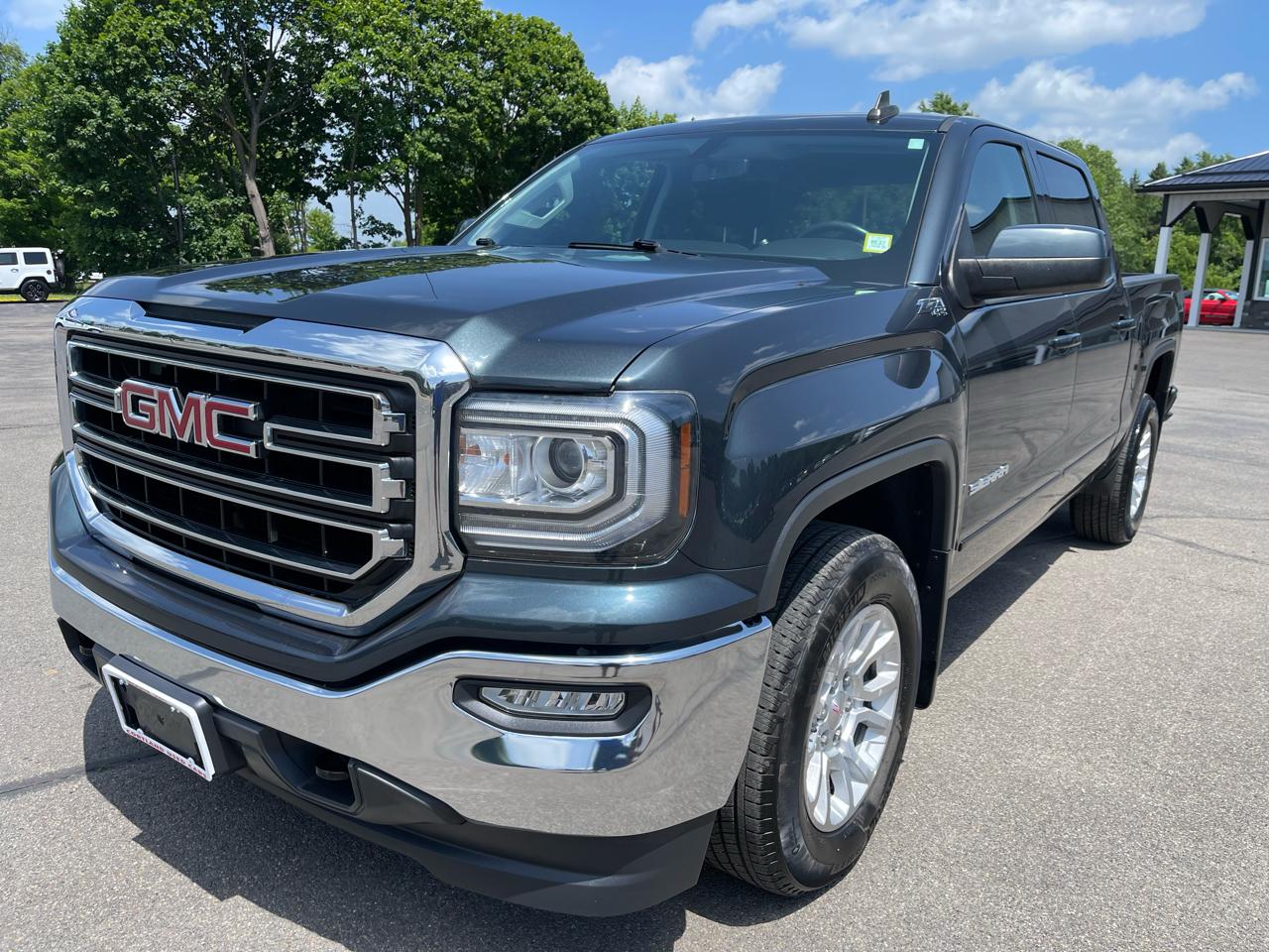 2018 GMC Sierra 1500 4WD Crew Cab 143.5" SLE