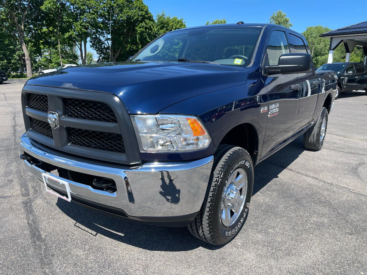 2017 RAM 2500 Tradesman 4x4 Crew Cab 6'4" Box