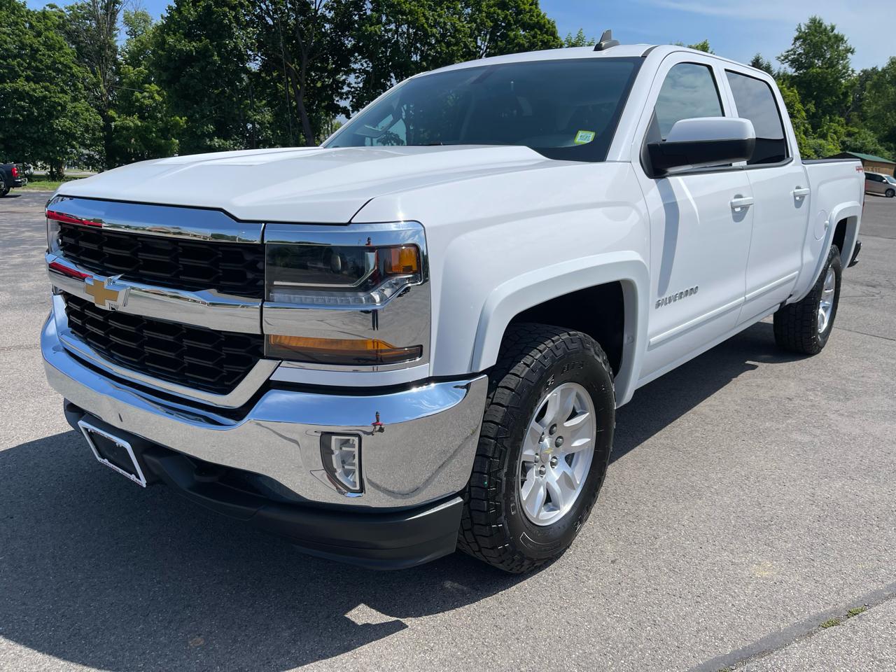 2017 Chevrolet Silverado 1500 4WD Crew Cab 143.5" LT w/1LT