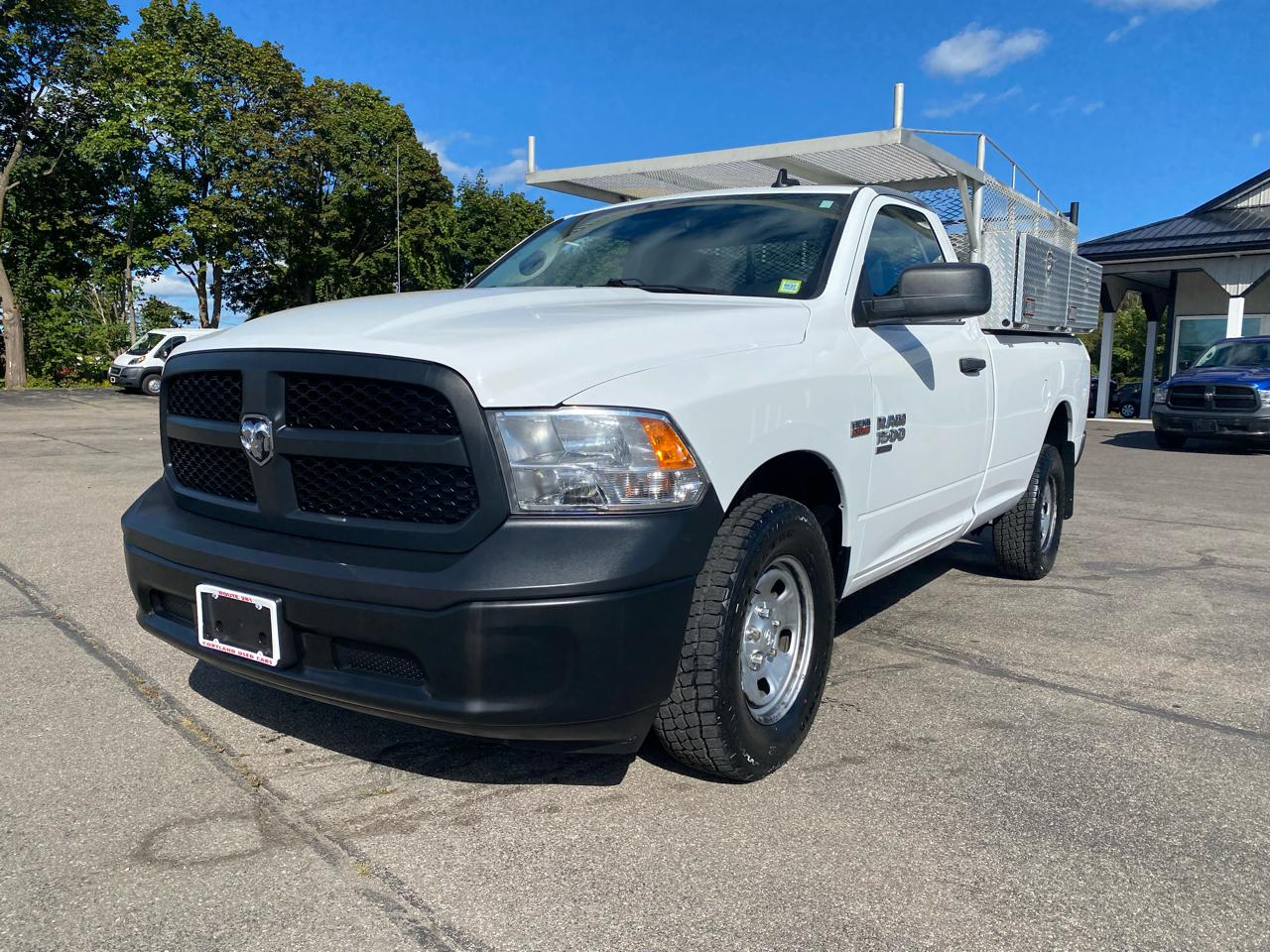 2022 RAM 1500 Classic Tradesman 4x4 Reg Cab 8' Box