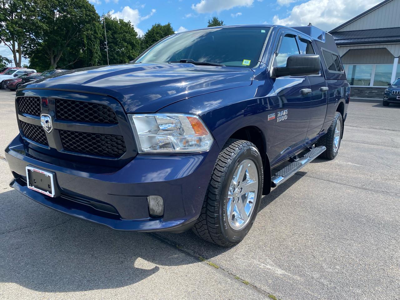 2016 RAM 1500 4WD Quad Cab 140.5" Express