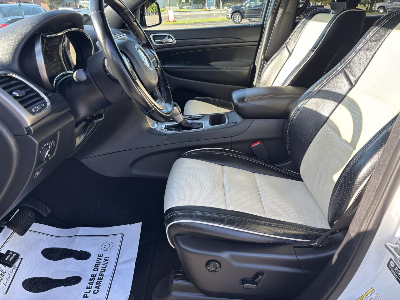 2021 Jeep Grand Cherokee Laredo E - Photo 9