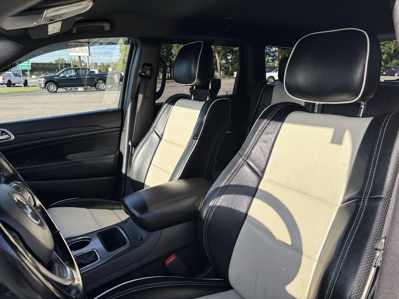 2021 Jeep Grand Cherokee Laredo E - Photo 10