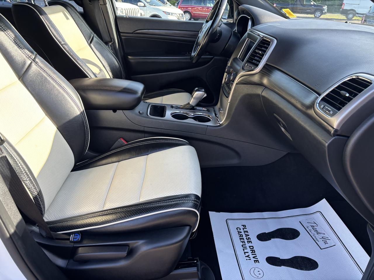 2021 Jeep Grand Cherokee Laredo E - Photo 15
