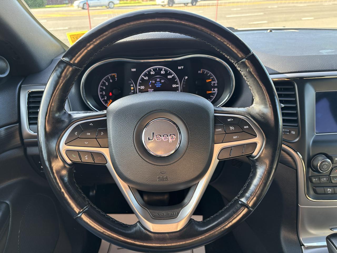 2021 Jeep Grand Cherokee Laredo E - Photo 24