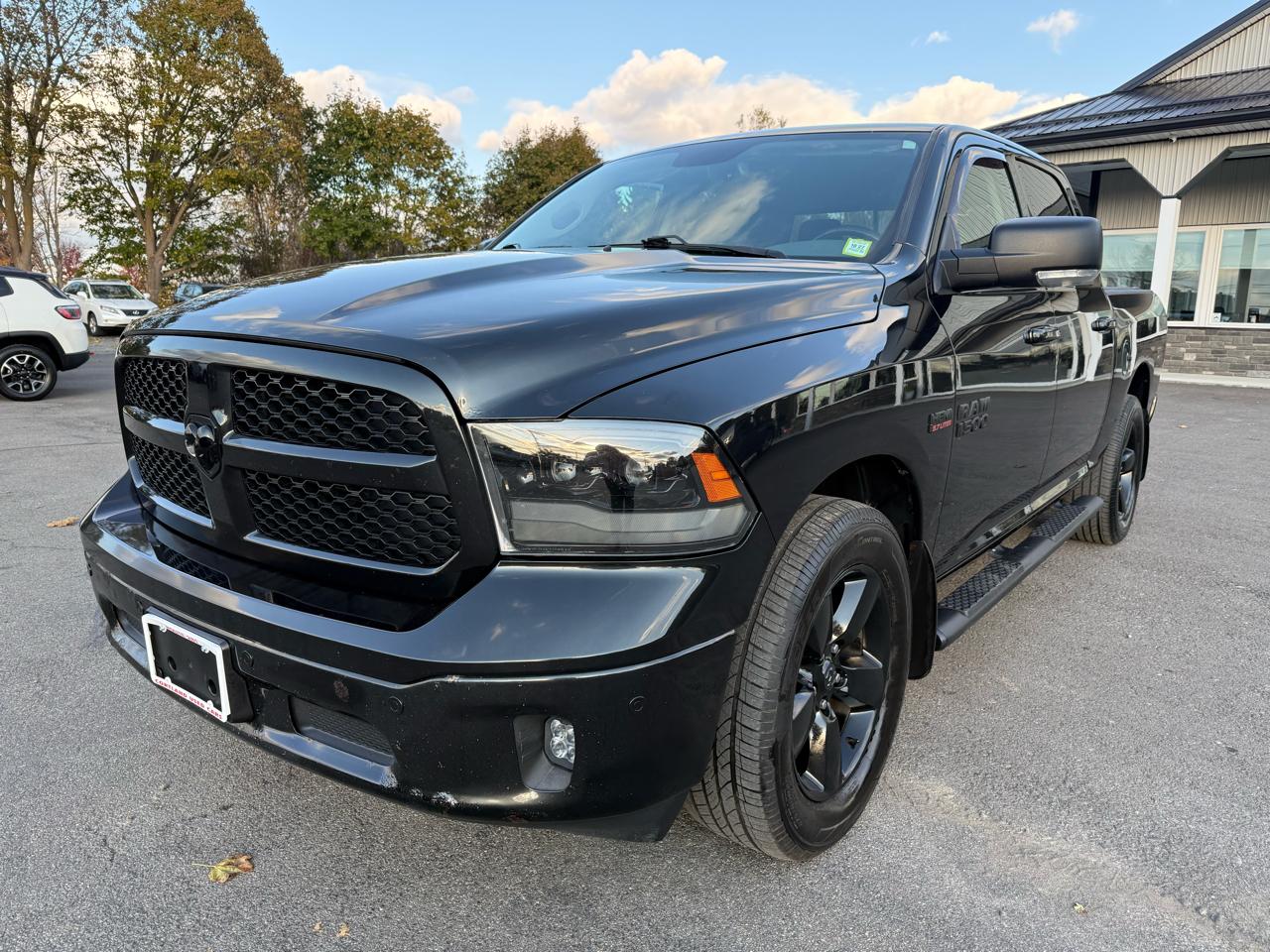 2018 RAM 1500 Big Horn 4x4 Crew Cab 5'7" Box