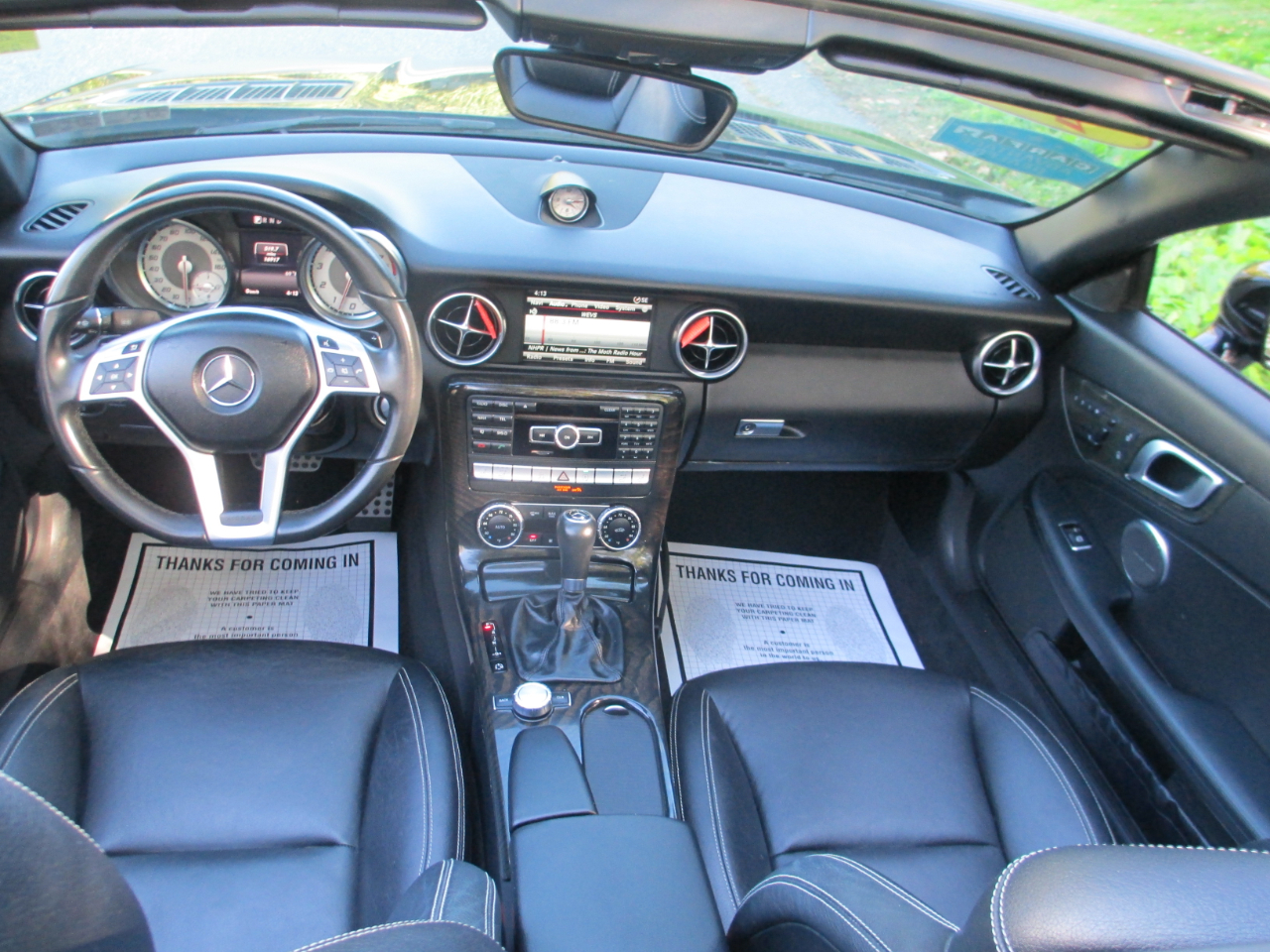 2016 Mercedes Benz SLK 350 photo 4