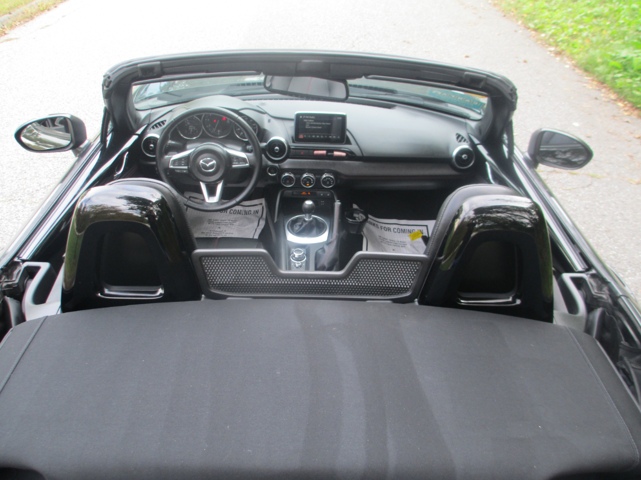 2016 Mazda MX-5 Miata Miata Grand Touring photo 3