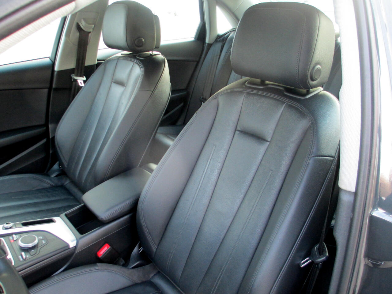 Audi A4 2.0 TFSI Tech Premium Plus Manual quattro AWD 2018