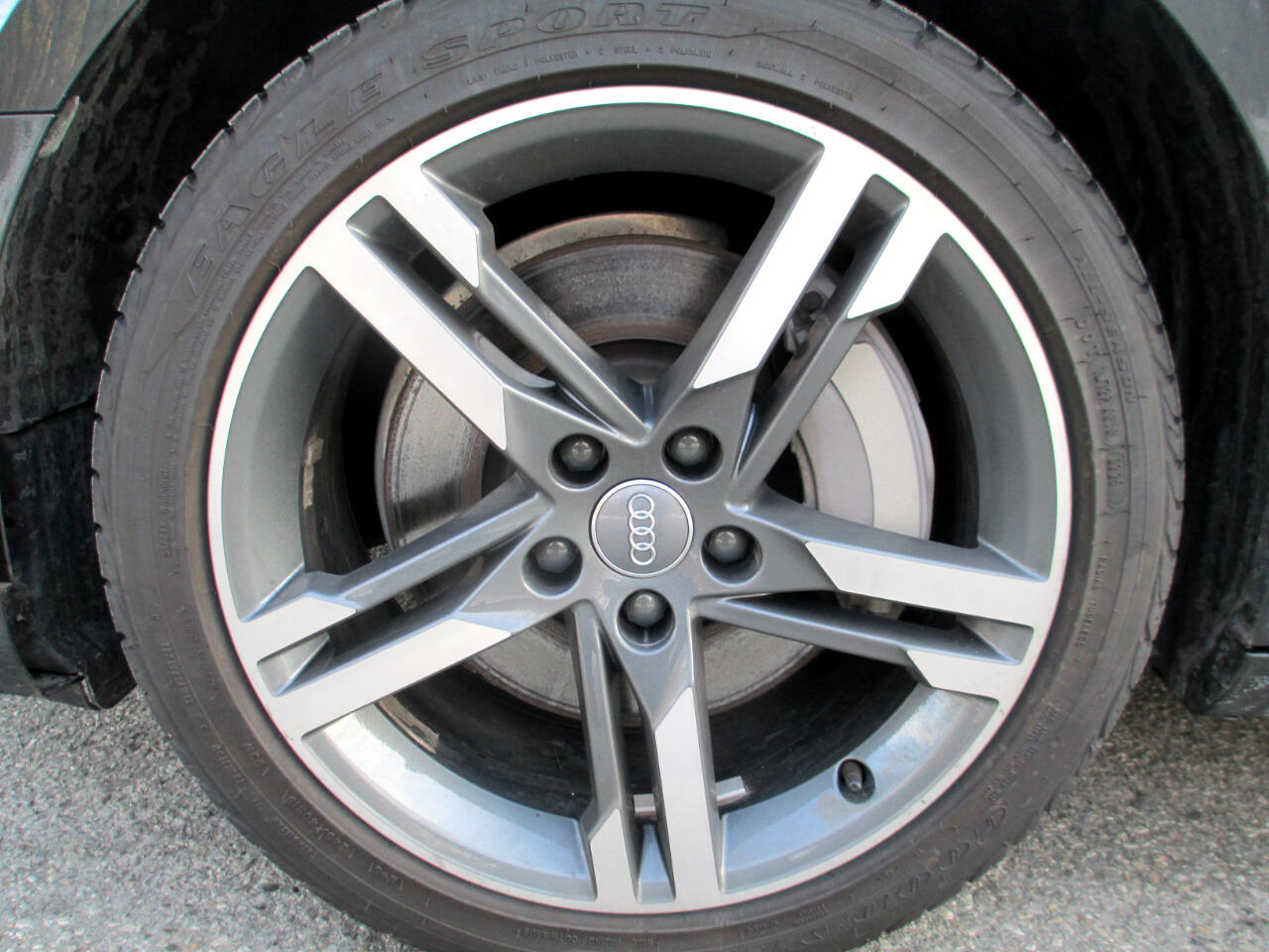 Audi A4 2.0 TFSI Tech Premium Plus Manual quattro AWD 2018