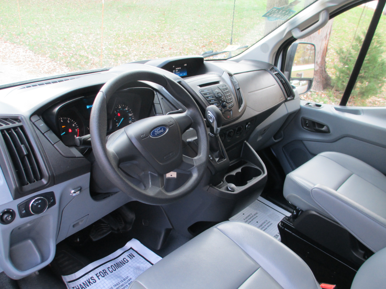 Ford Transit Passenger Wagon T-150 130" Low Roof XLT Swing-Out RH Dr 2019