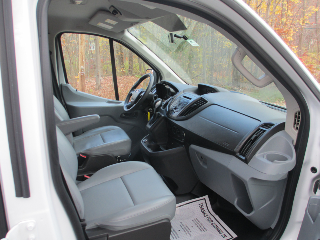 Ford Transit Passenger Wagon T-150 130" Low Roof XLT Swing-Out RH Dr 2019