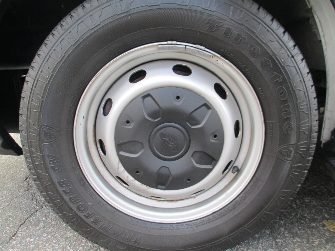 Ford Transit Passenger Wagon T-150 130" Low Roof XLT Swing-Out RH Dr 2019