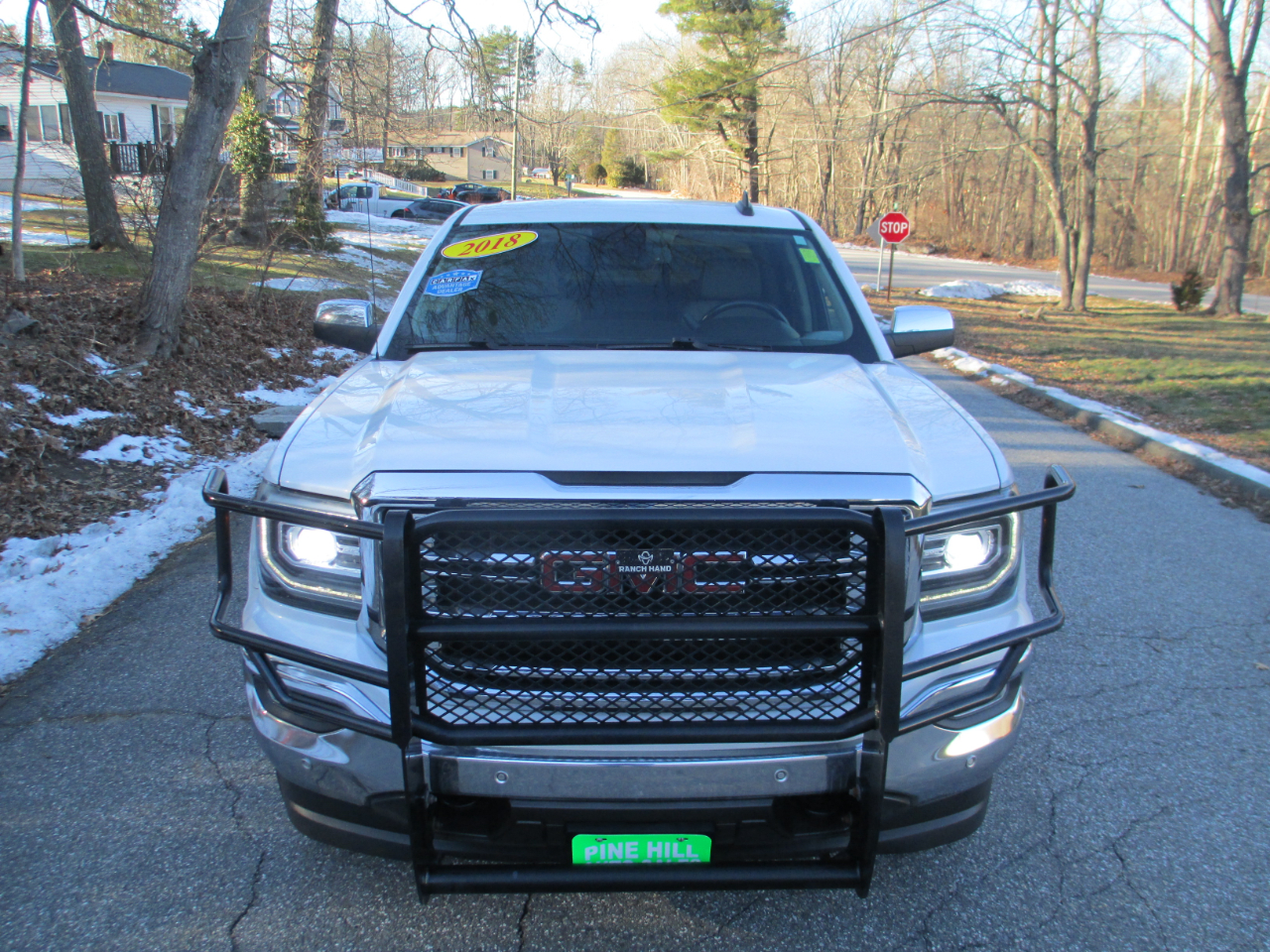 GMC Sierra 1500 Crew Cab Crew Cab 143.5" WB 4WD SLT 2018