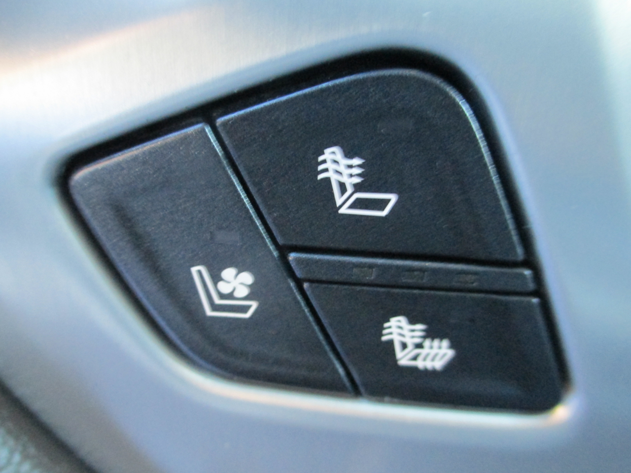 GMC Sierra 1500 Crew Cab Crew Cab 143.5" WB 4WD SLT 2018