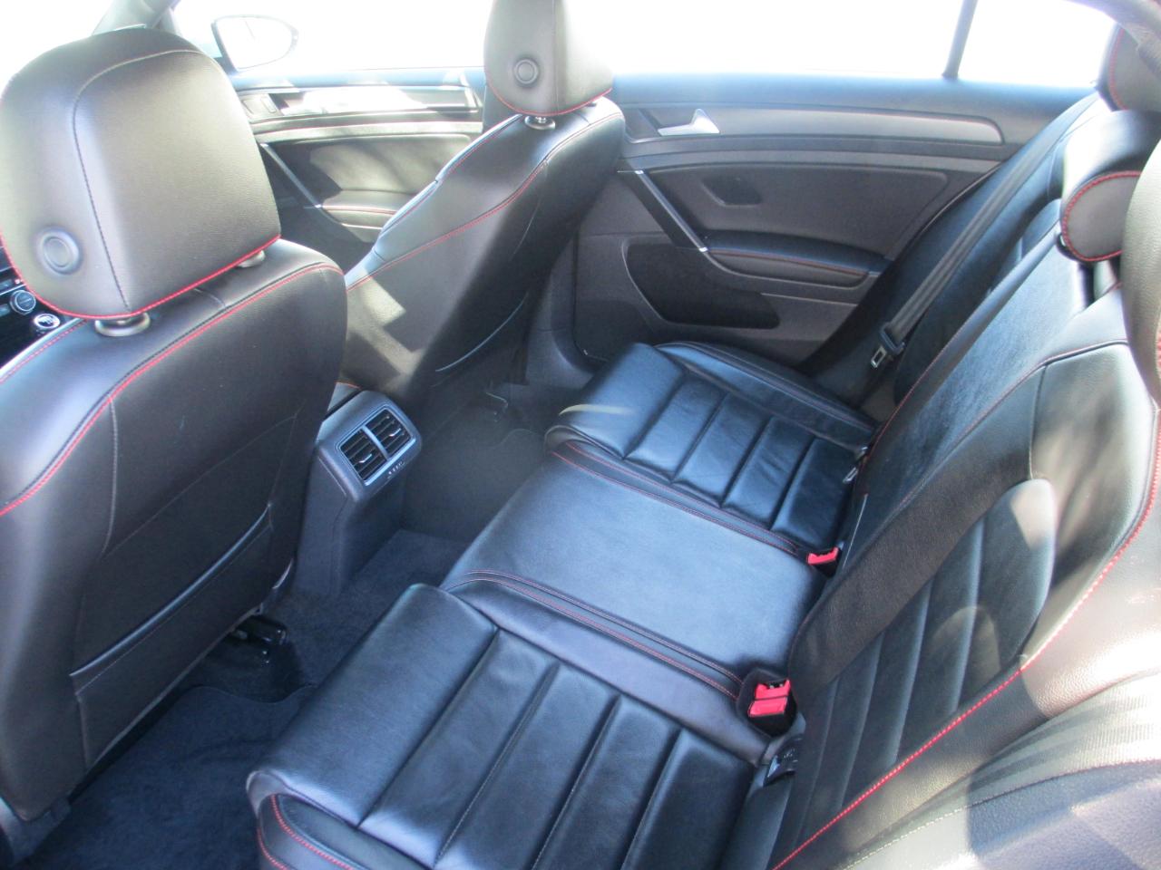 Volkswagen Golf GTI 2.0T Autobahn Manual 2019