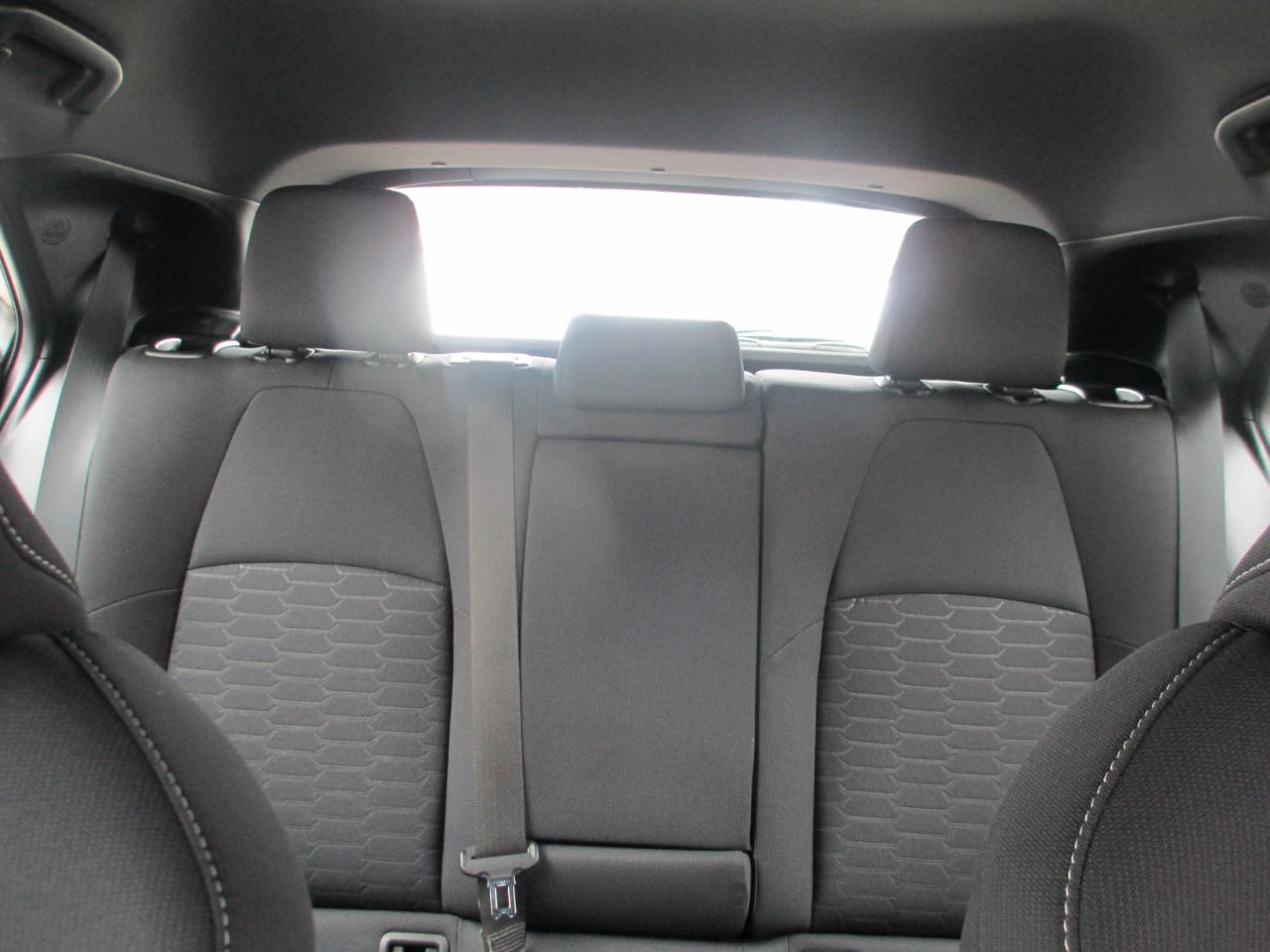 Toyota Corolla Hatchback SE CVT (Natl) 2019