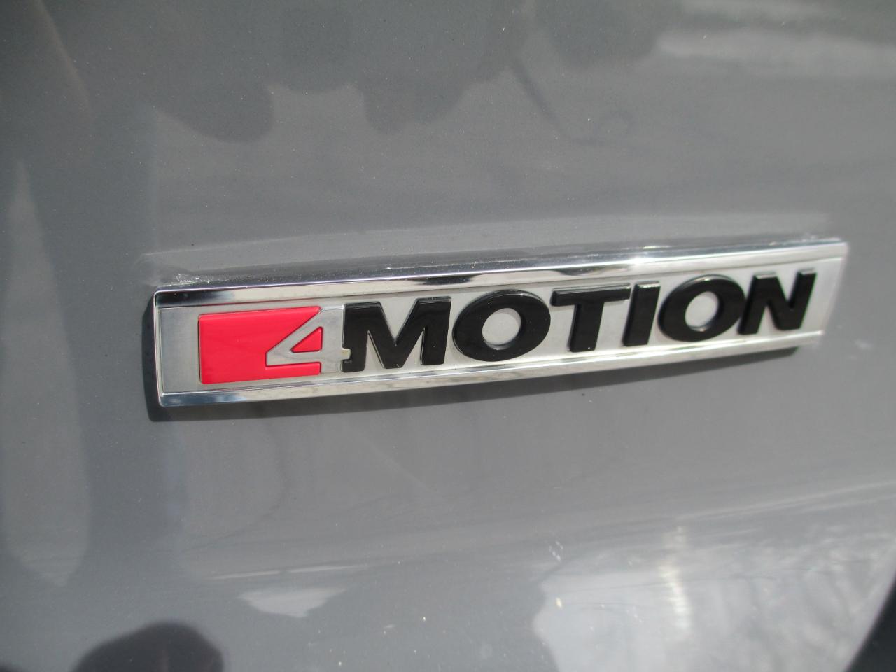 Volkswagen Atlas Cross Sport 2.0T SE w/Technology 4MOTION 2022