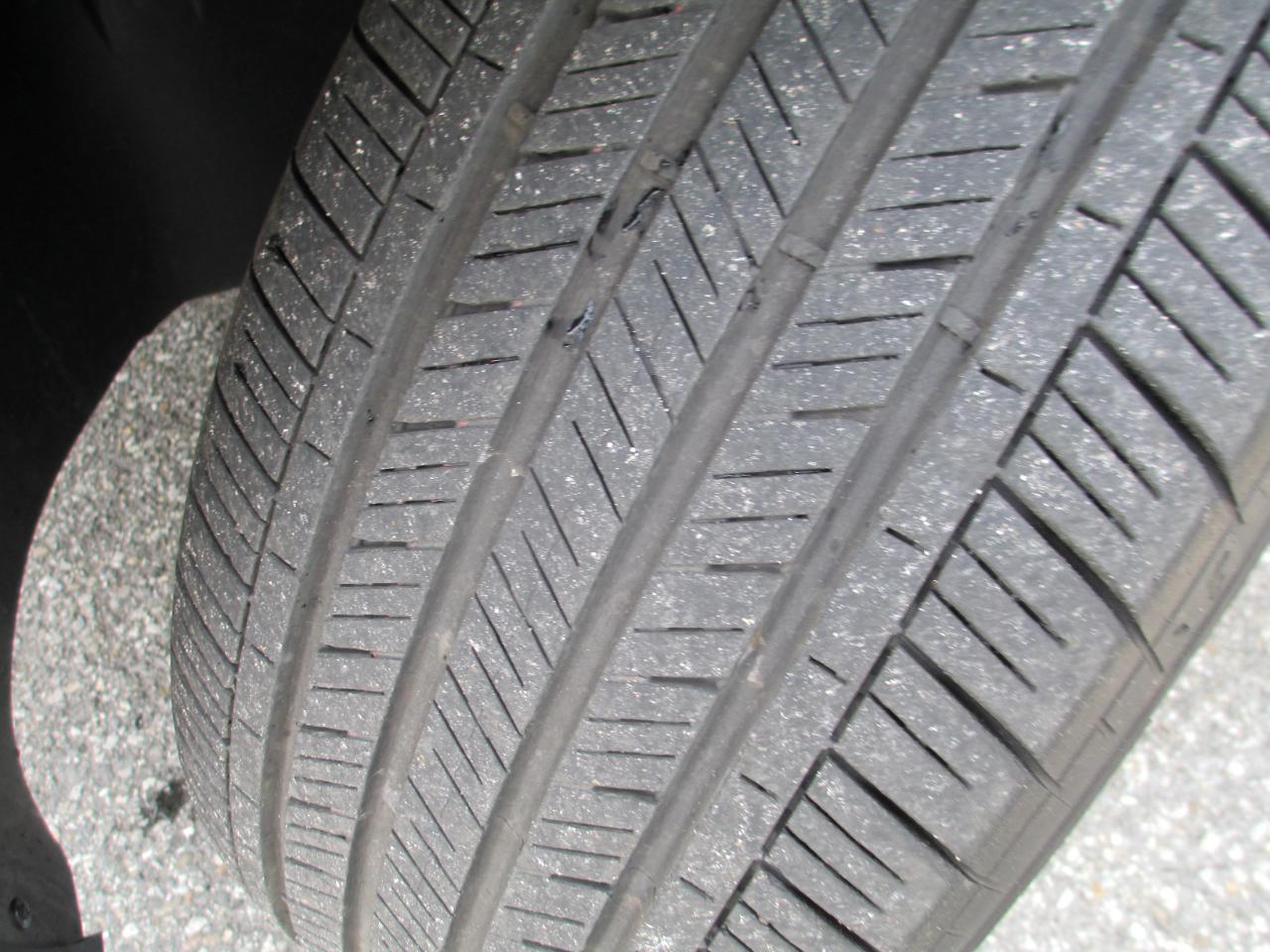 Volkswagen Atlas Cross Sport 2.0T SE w/Technology 4MOTION 2022