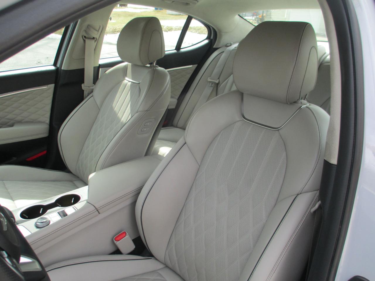 Genesis G70 2.0T Advanced AWD 2019