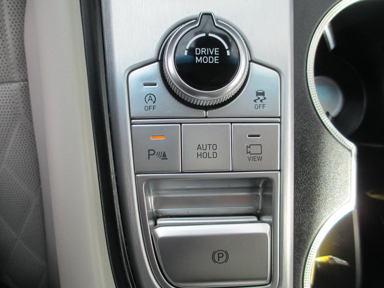 Genesis G70 2.0T Advanced AWD 2019