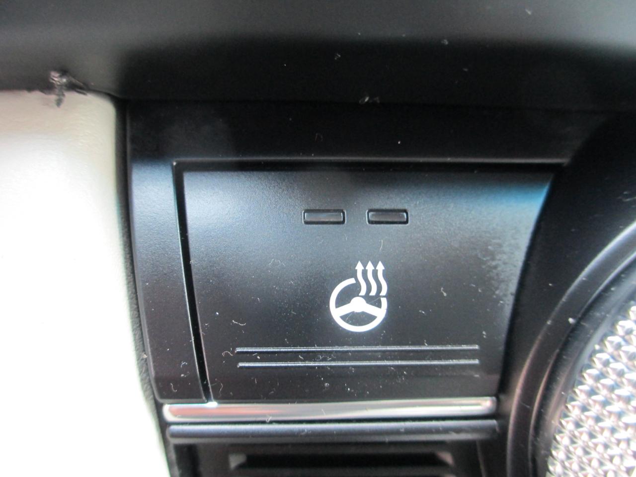 Genesis G70 2.0T Advanced AWD 2019