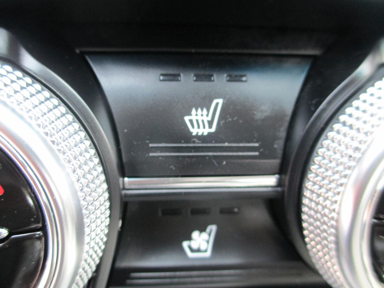 Genesis G70 2.0T Advanced AWD 2019