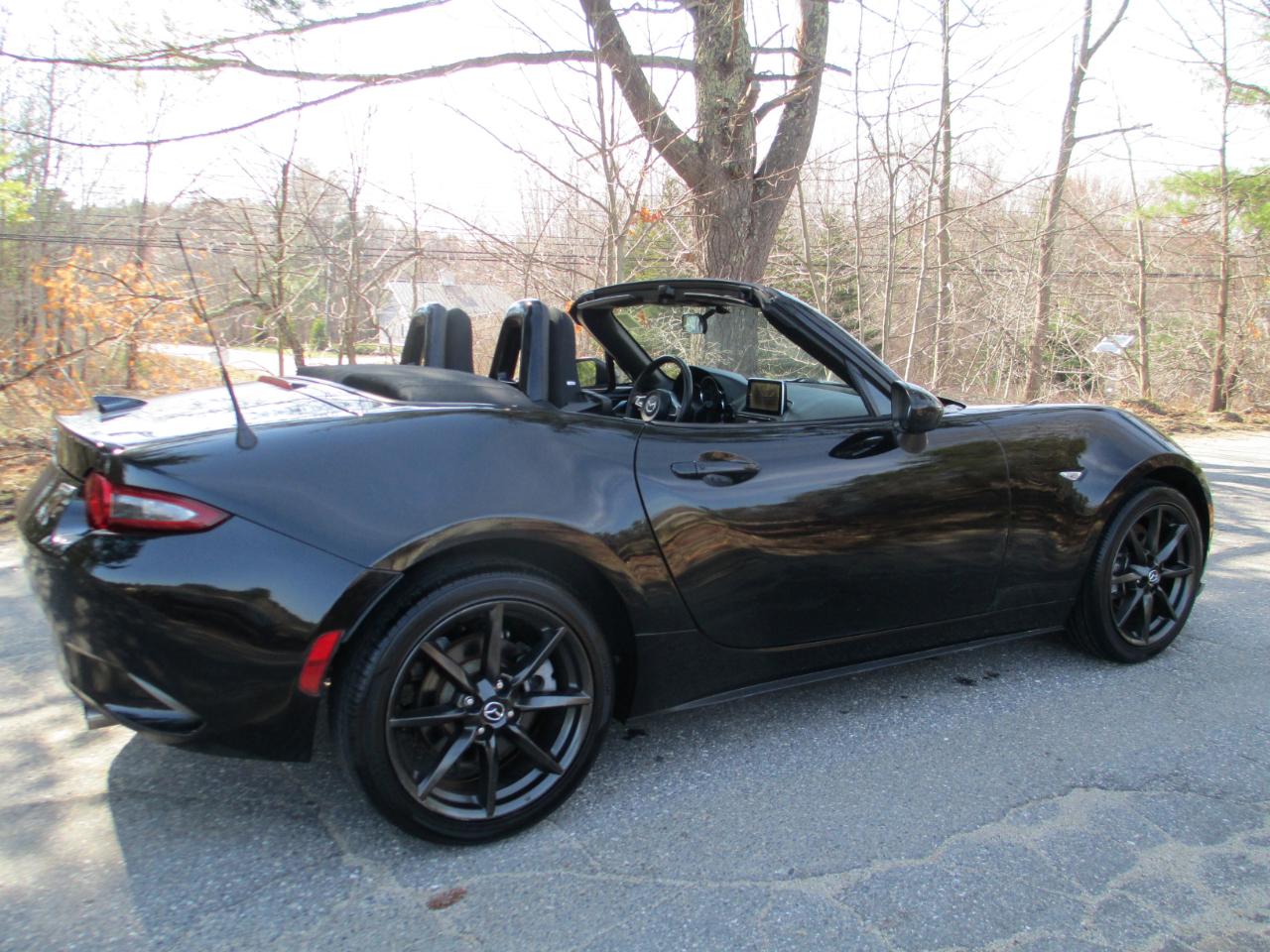 Mazda MX-5 Miata 2dr Conv Auto Club 2016