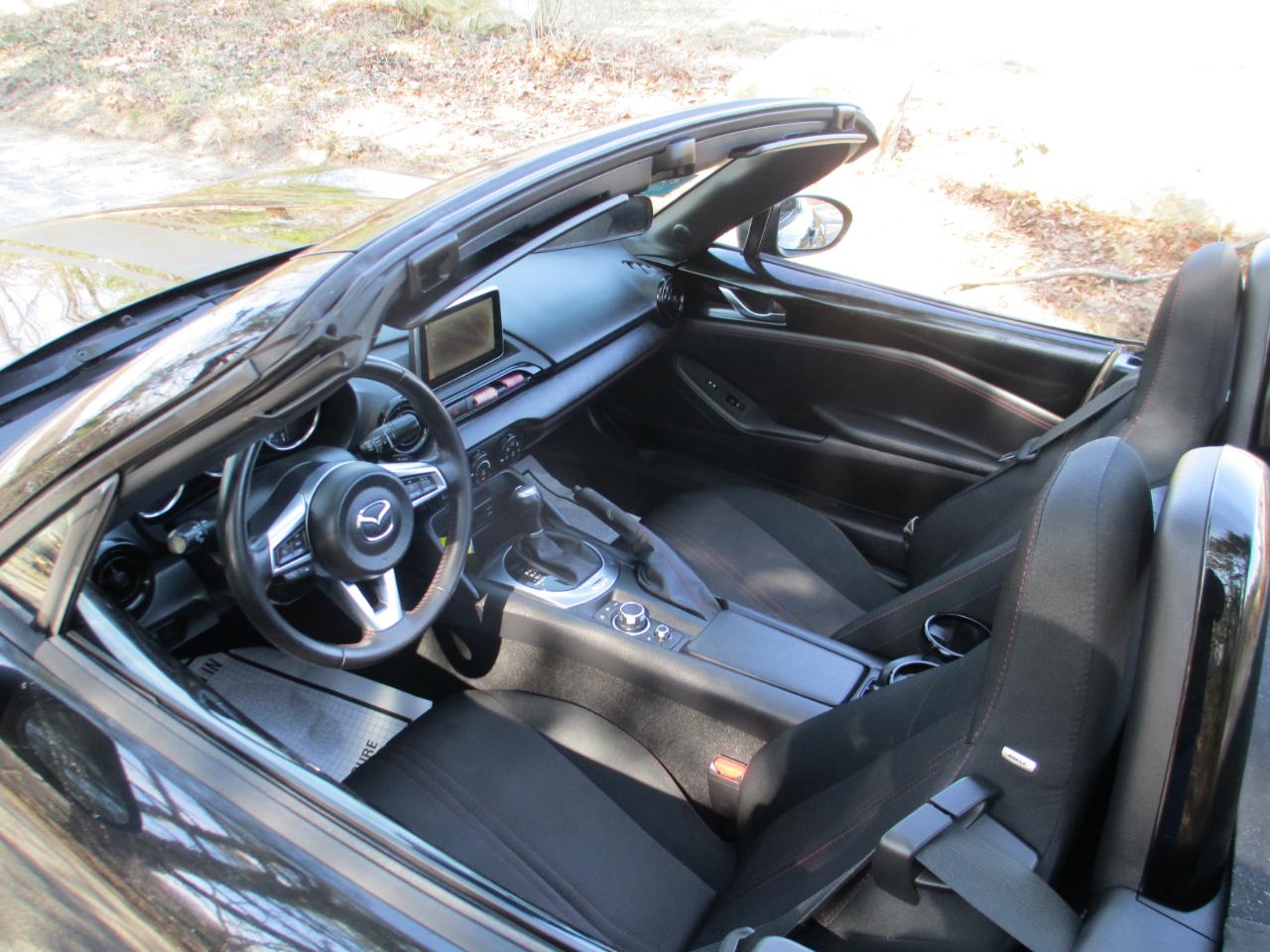 Mazda MX-5 Miata 2dr Conv Auto Club 2016