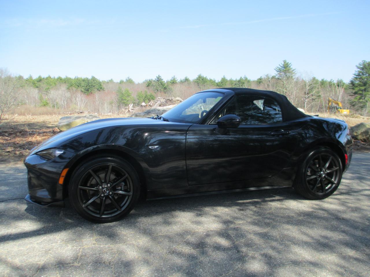 Mazda MX-5 Miata 2dr Conv Auto Club 2016