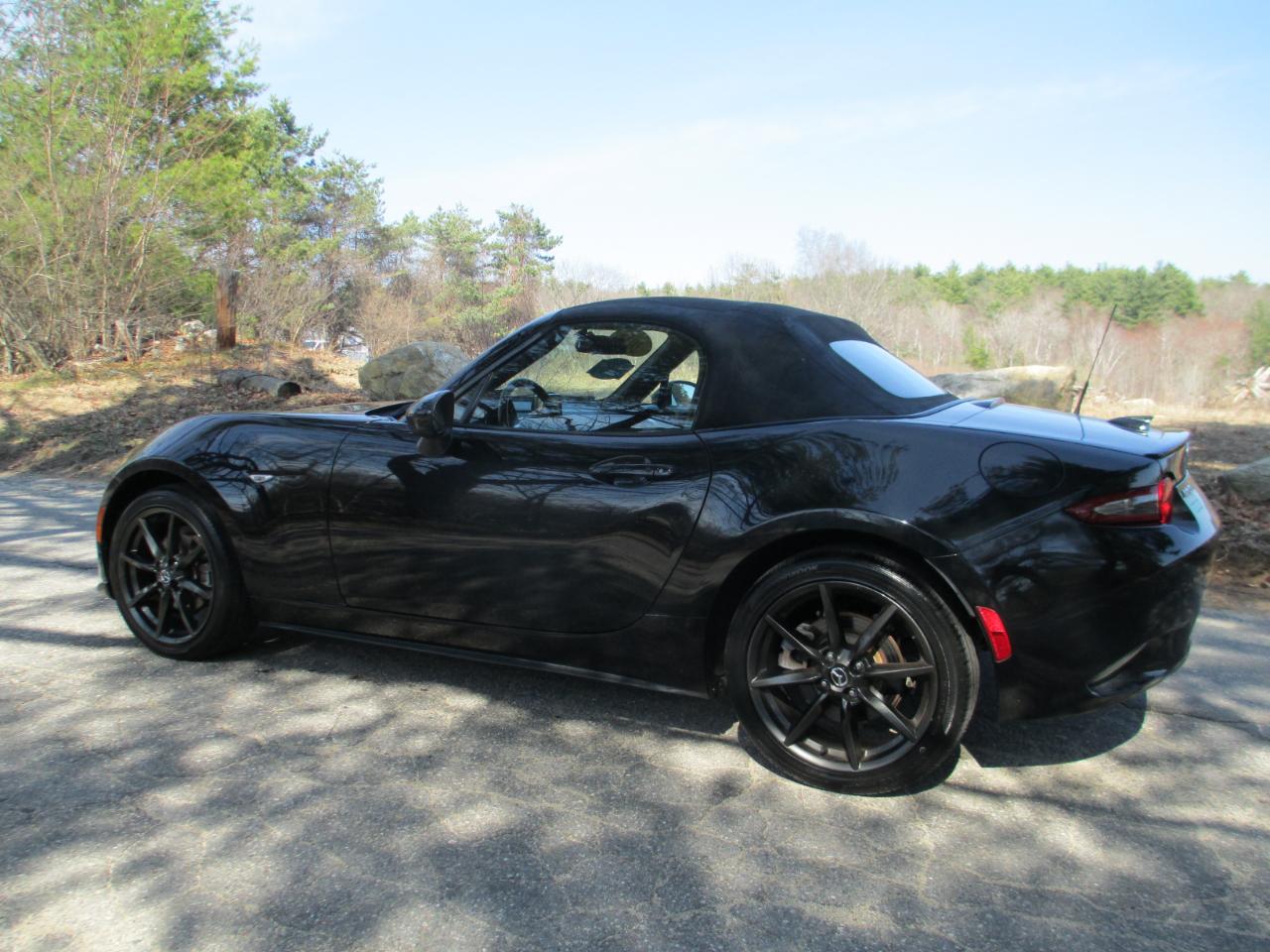Mazda MX-5 Miata 2dr Conv Auto Club 2016