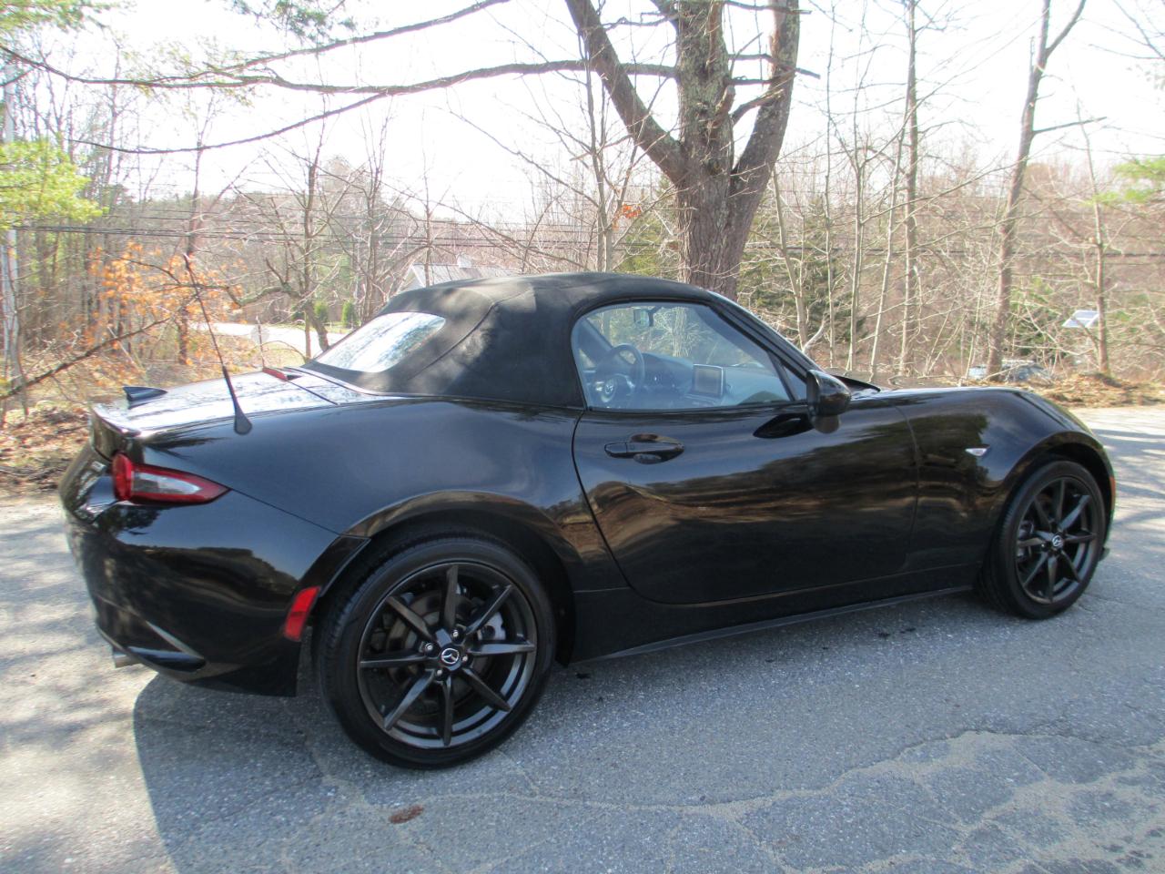 Mazda MX-5 Miata 2dr Conv Auto Club 2016