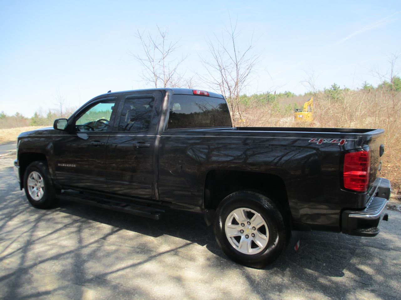 Chevrolet Silverado 1500 4WD Double Cab 143.5" LT w/1LT 2015