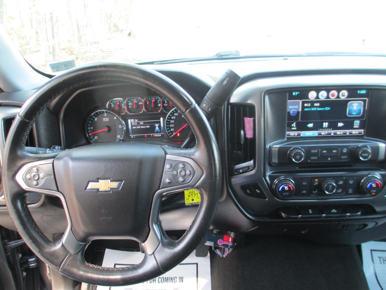 Chevrolet Silverado 1500 4WD Double Cab 143.5" LT w/1LT 2015