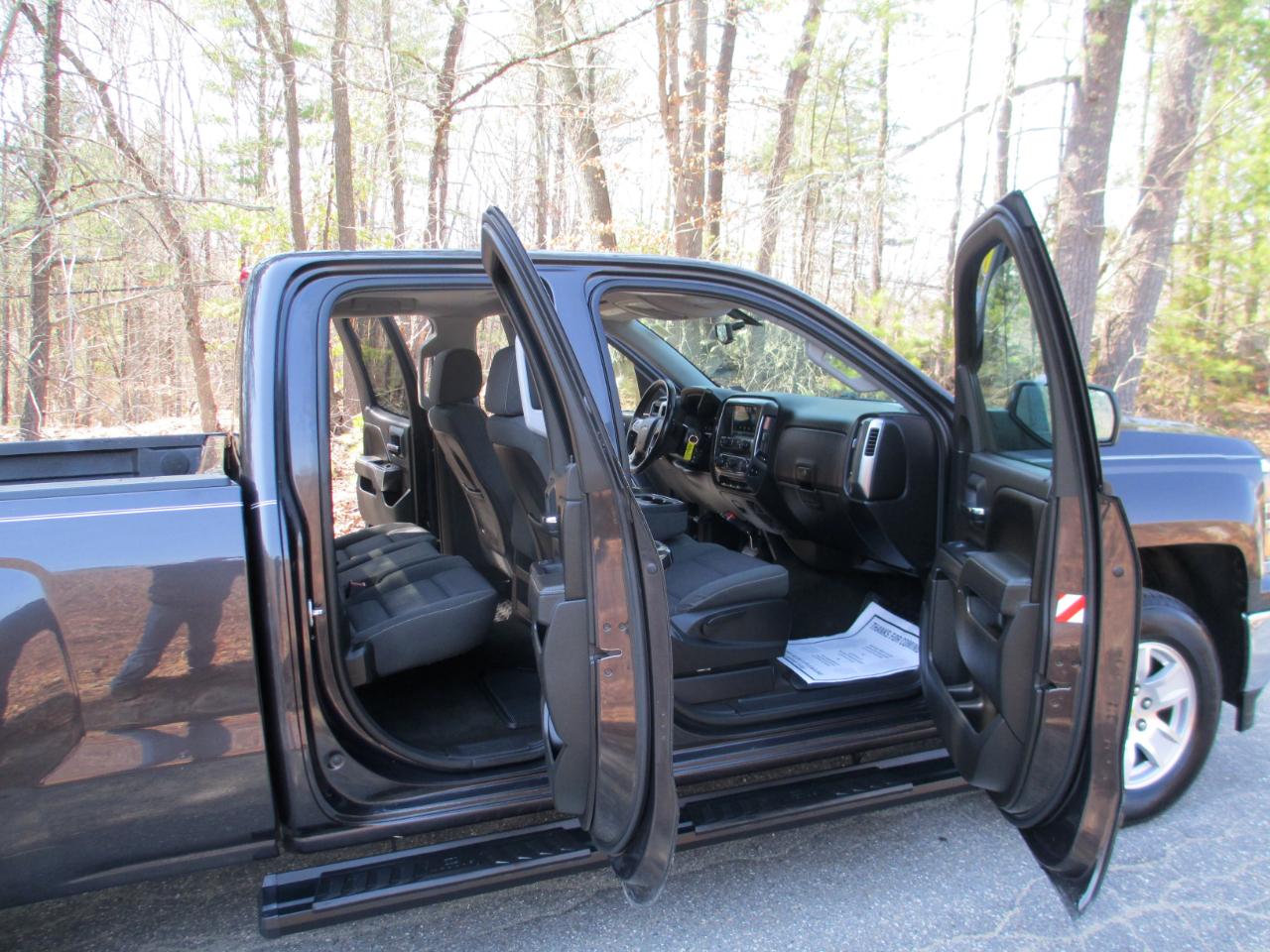 Chevrolet Silverado 1500 4WD Double Cab 143.5" LT w/1LT 2015