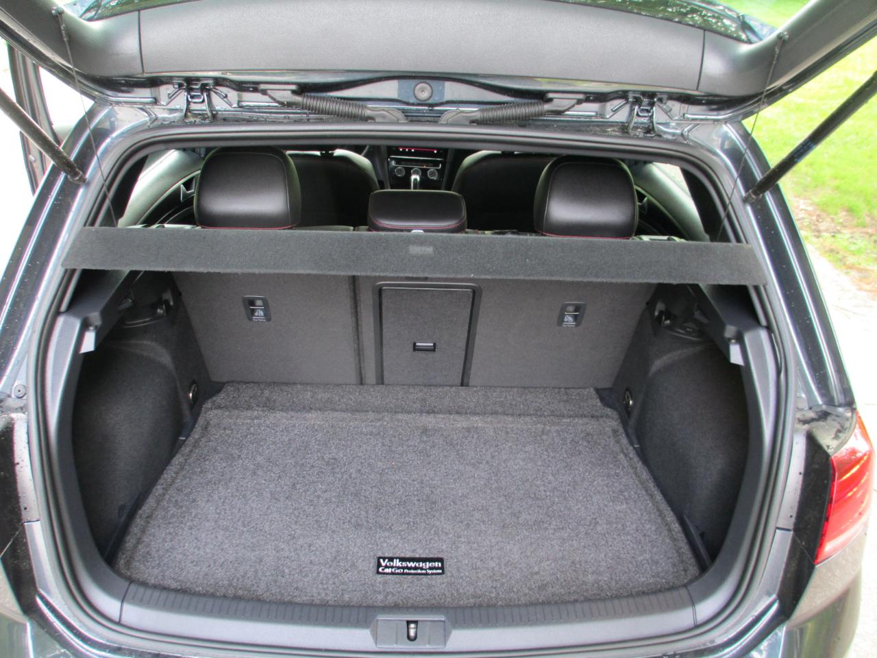 Volkswagen Golf GTI 2.0T SE DSG 2020