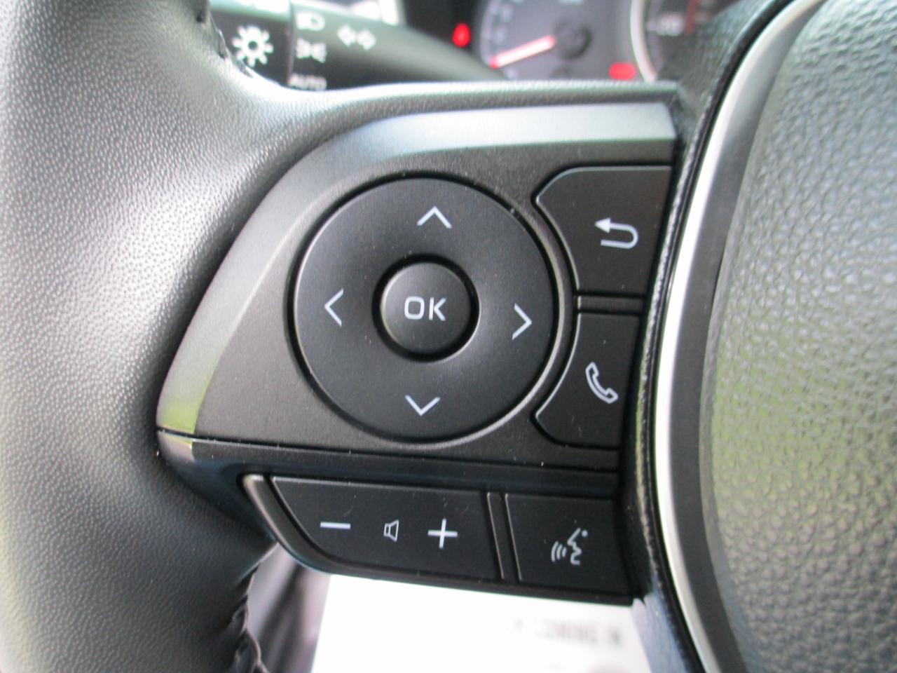 Toyota Corolla Hatchback Nightshade CVT (Natl) 2022