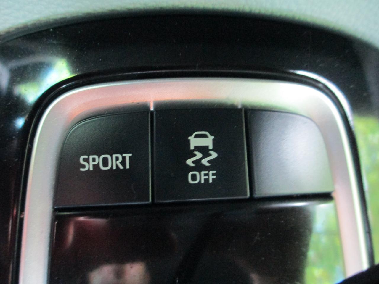 Toyota Corolla Hatchback Nightshade CVT (Natl) 2022