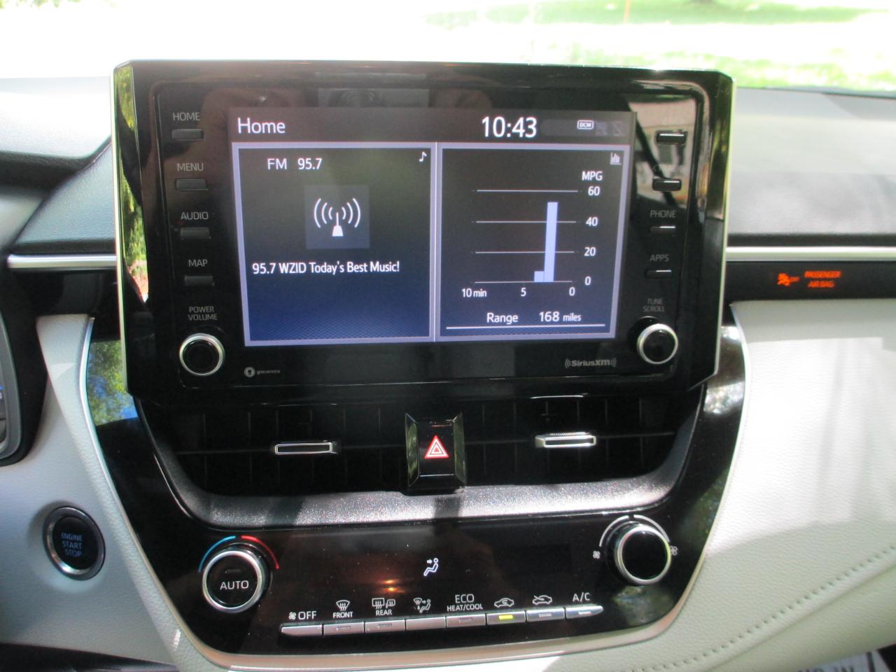 Toyota Corolla Hatchback Nightshade CVT (Natl) 2022