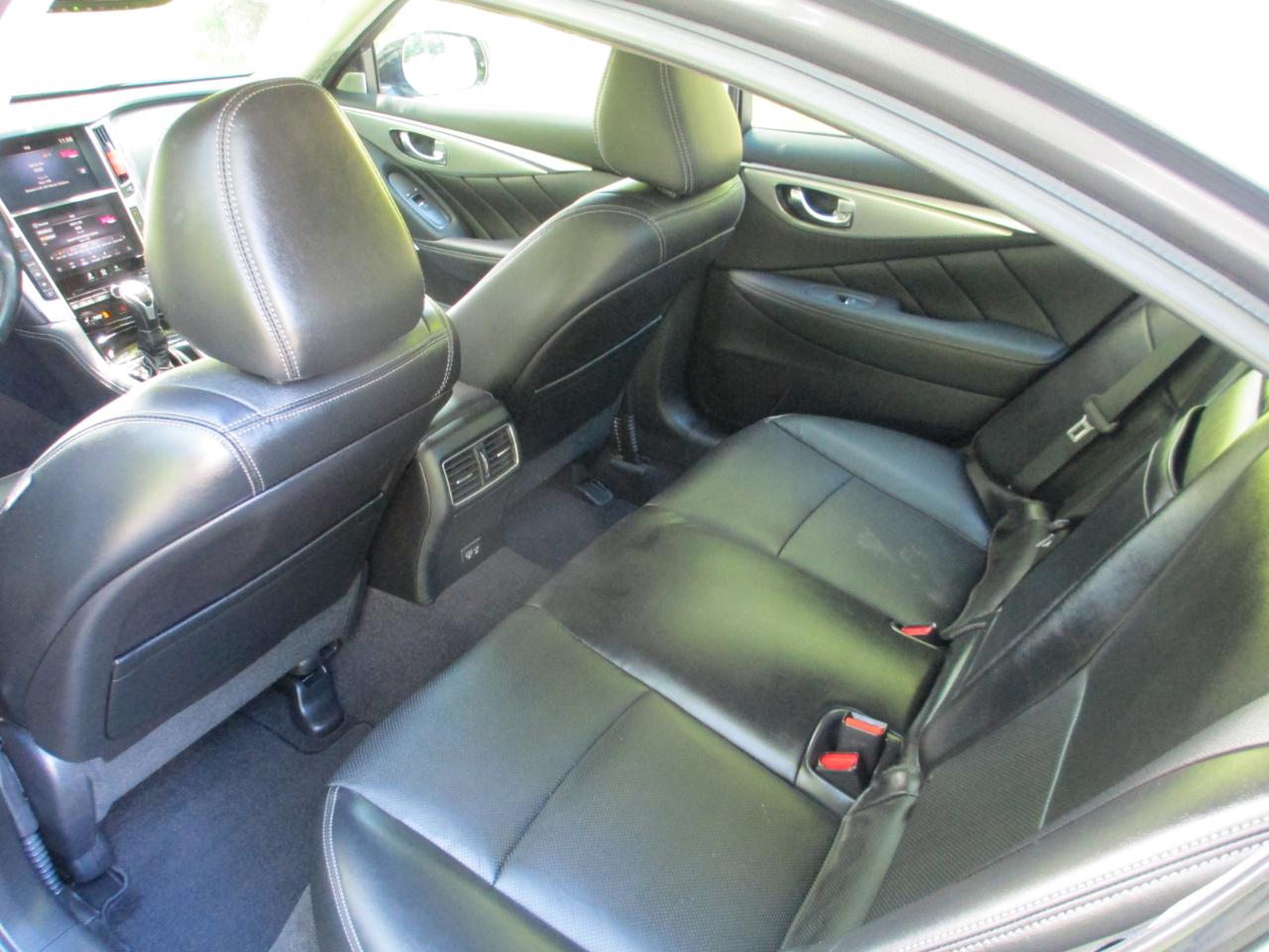 Infiniti Q50 LUXE AWD 2022