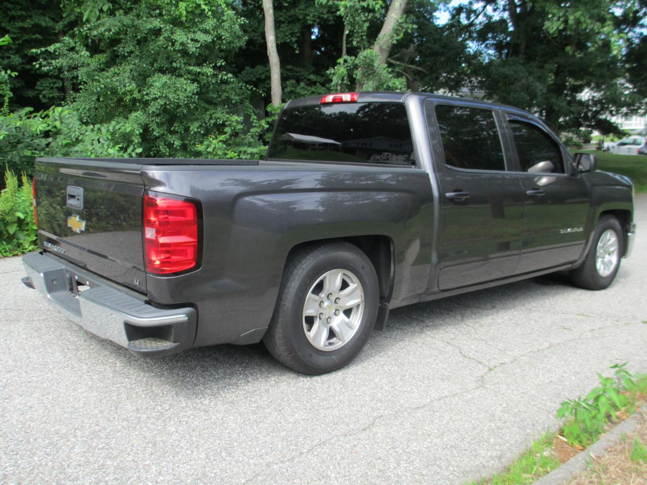 Chevrolet Silverado 1500 2WD Crew Cab 143.5" LT w/1LT 2015