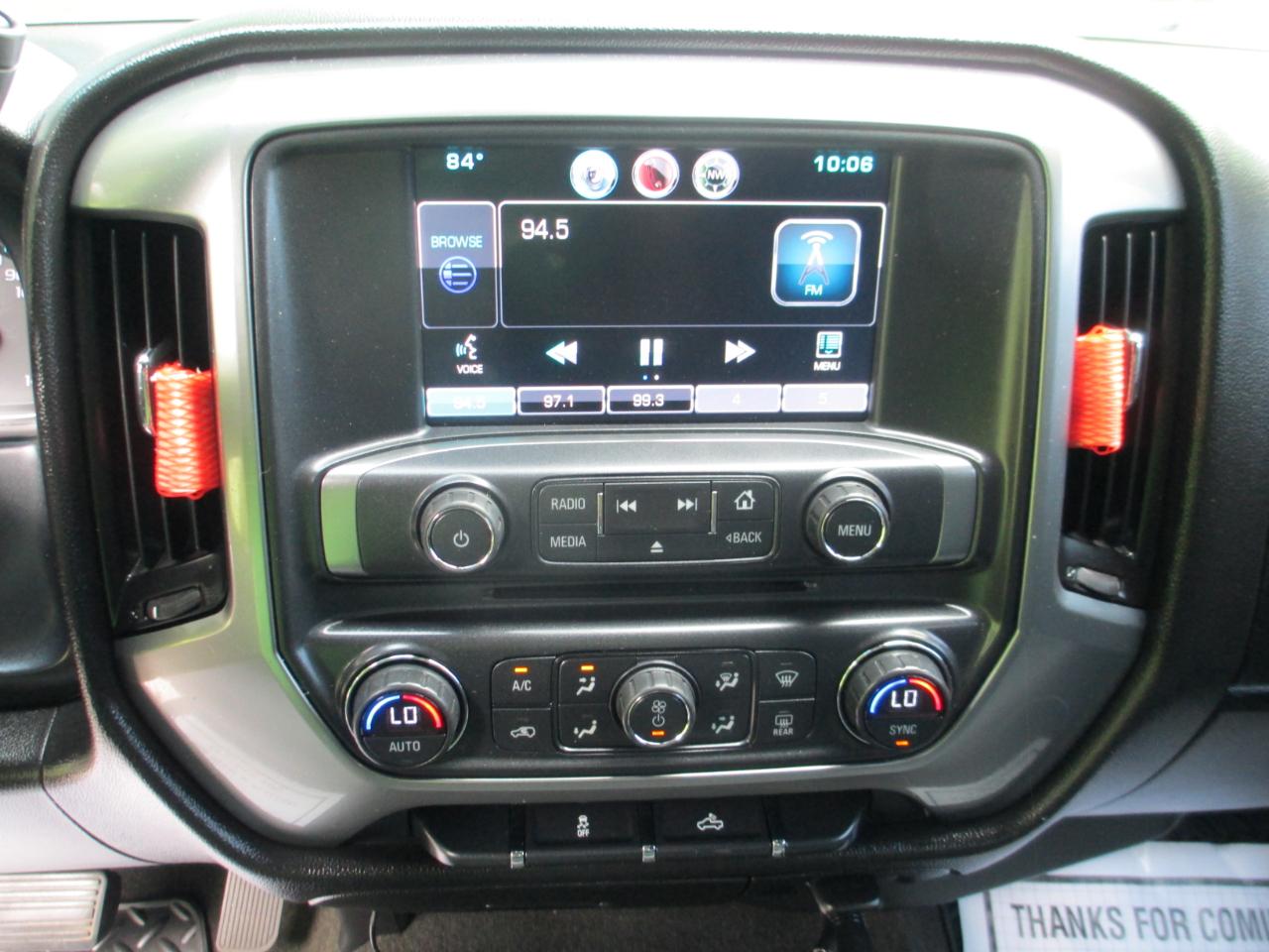 Chevrolet Silverado 1500 2WD Crew Cab 143.5" LT w/1LT 2015