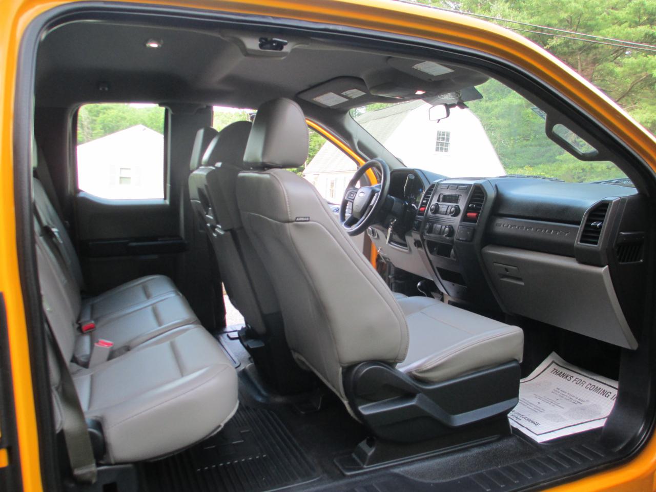 Ford Super Duty F-250 SRW XL 4WD SuperCab 8' Box 2017